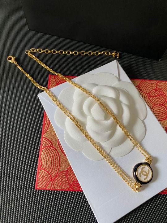 Chanel necklace 11lyh267